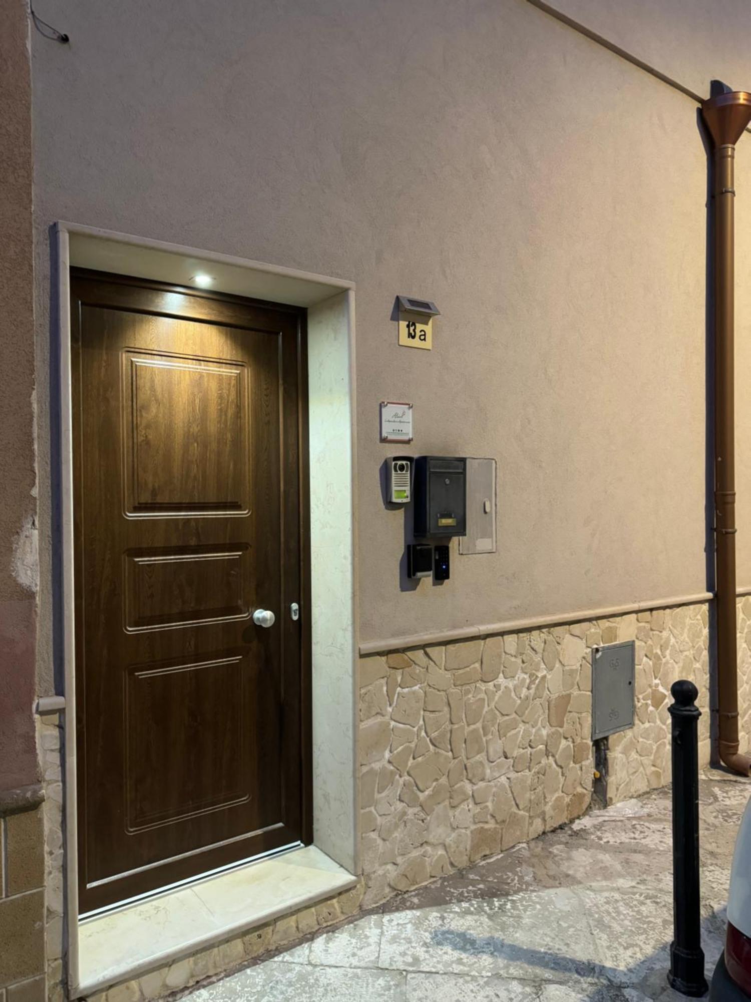 Alivi Indipendent Apartment Brindisi Kültér fotó